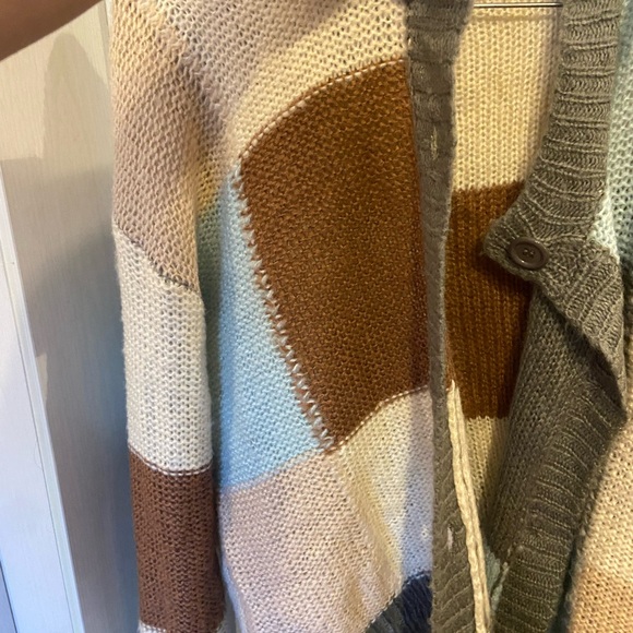 Unique Vintage Multicolor Patchwork Cardigan - Picture 4 of 4